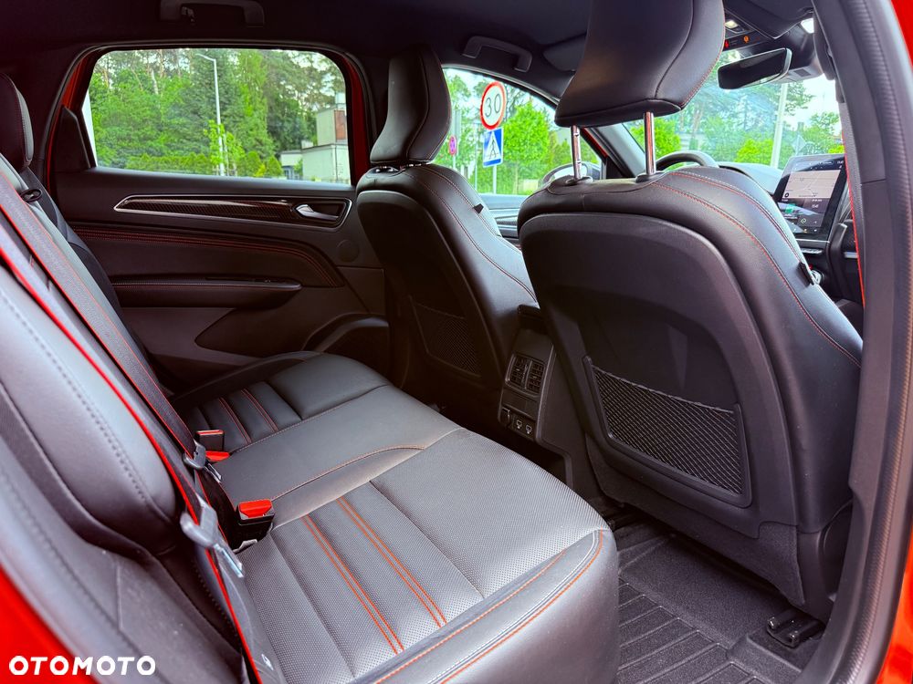 Renault Arkana 1.6 E-TECH R.S Line MMT - 24