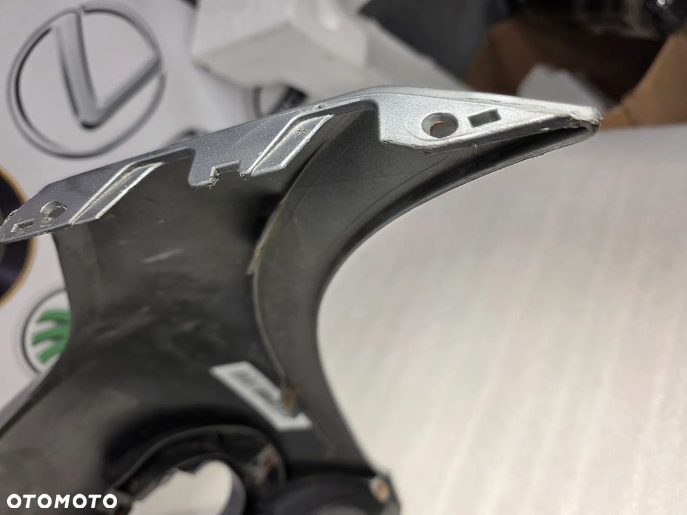 BMW E90 / E91 LIFT 08- ZDERZAK PRZEDNI PRZÓD BEZ SPRYSKÓW I BEZ PDC , NR AUKCJI NZ1751 - 26