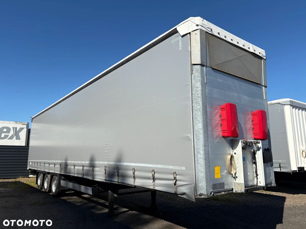 Schmitz Cargobull Mega firana - 1