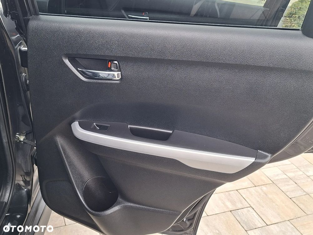 Suzuki Vitara - 26