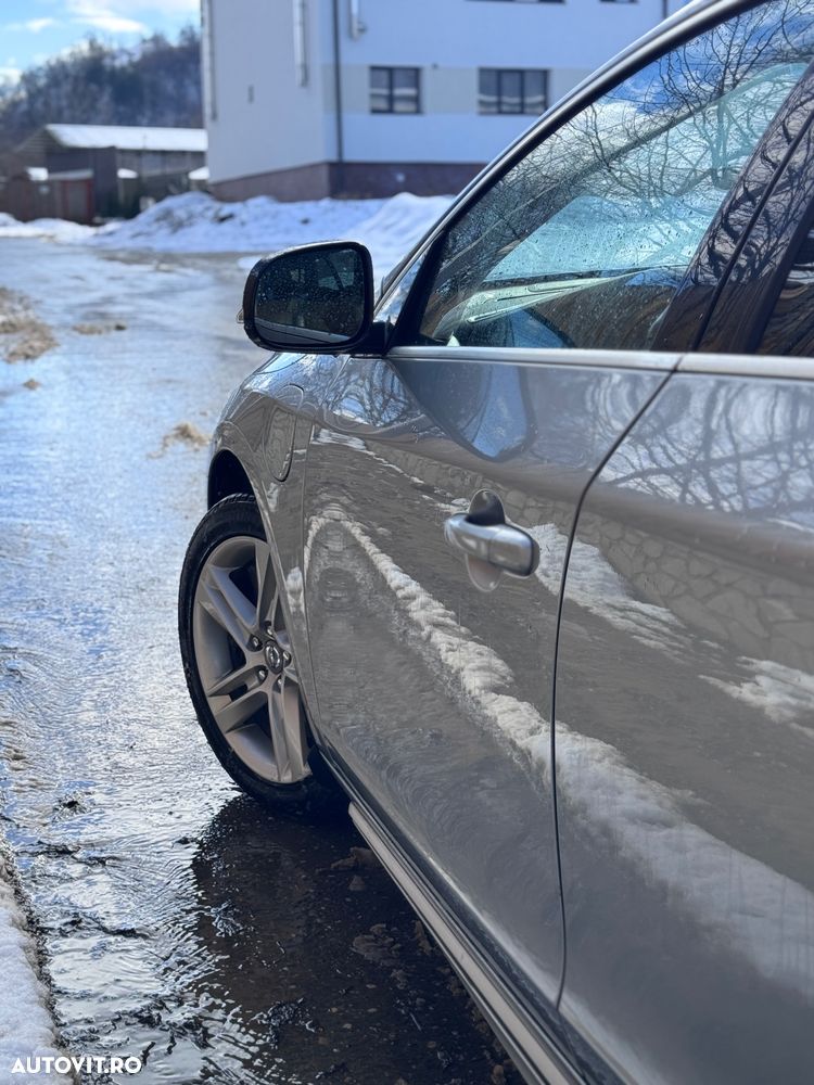 Volvo V60 D5 AWD Basic - 20