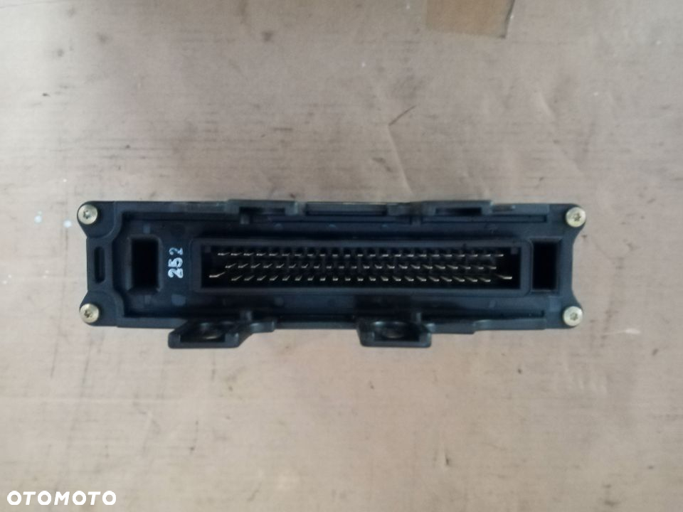 Moduł sterownik skrzyni biegów automat Audi A4 B5 01N927733DD - 3