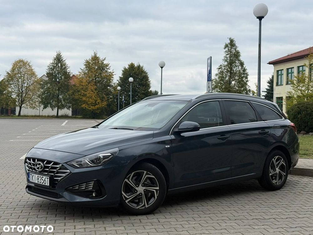 Hyundai i30 1.5 T-GDI 48V Comfort DCT - 2