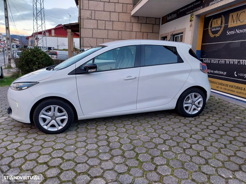 Renault Zoe (s/ Bateria) 41 kwh Intens - 3