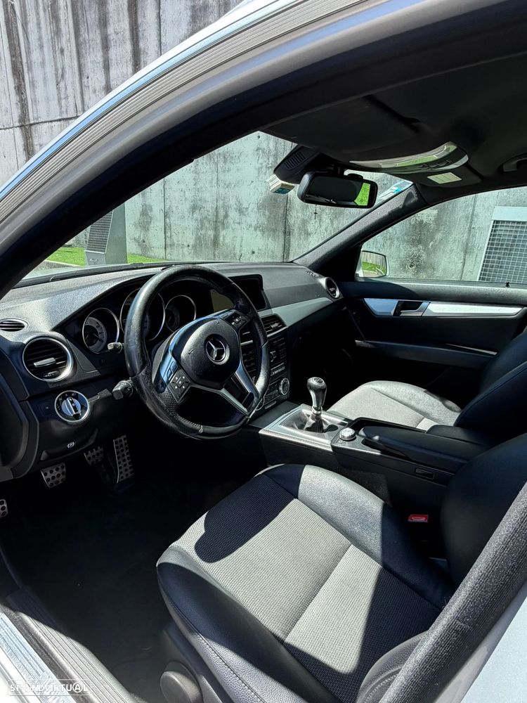 Mercedes-Benz C 220 CDi Avantgarde BlueEfficiency - 3
