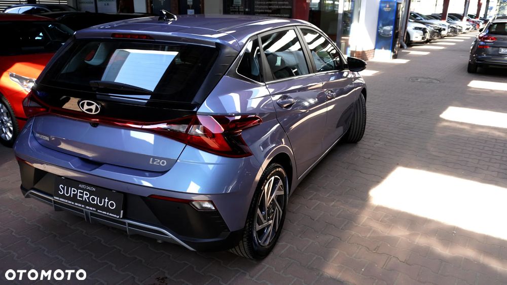 Hyundai i20 1.2 Modern - 17