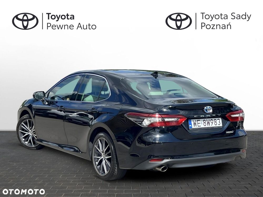 Toyota Camry 2.5 Hybrid Executive CVT - 4