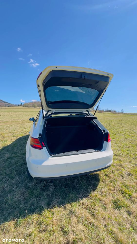 Audi A3 Sportback 1.6 TDI - 6