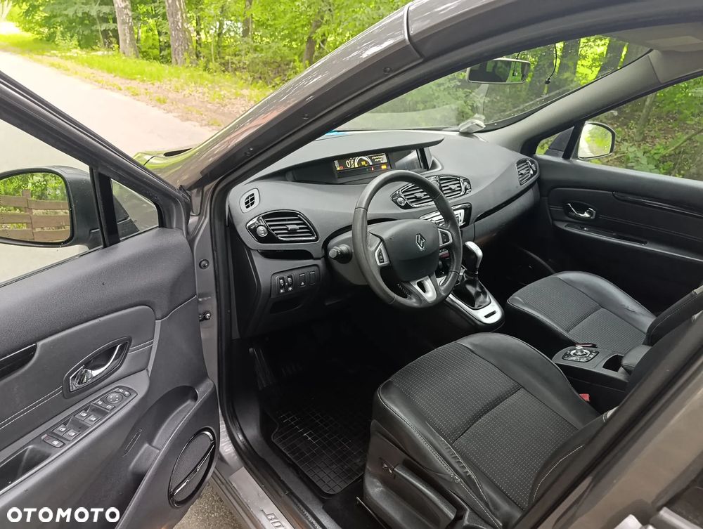 Renault Grand Scenic dCi 110 EDC Bose Edition - 6