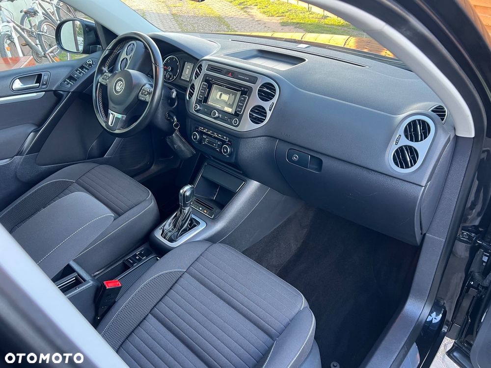 Volkswagen Tiguan - 12