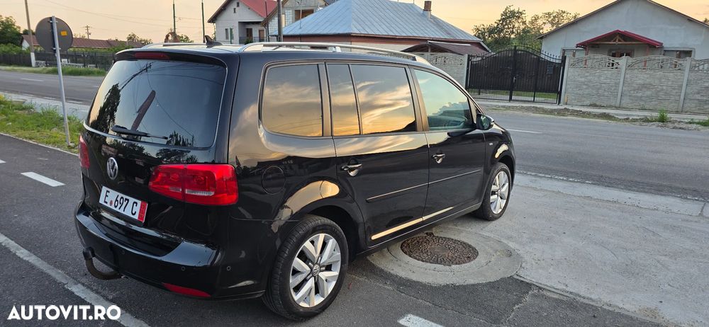 Volkswagen Touran 2.0 TDI DPF DSG MATCH - 7