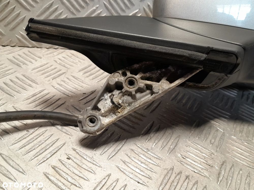 VW GOLF VII LUSTERKO PRAWE PRZEDNIE PRAWY PRZÓD KOLOR: LB7W - 9