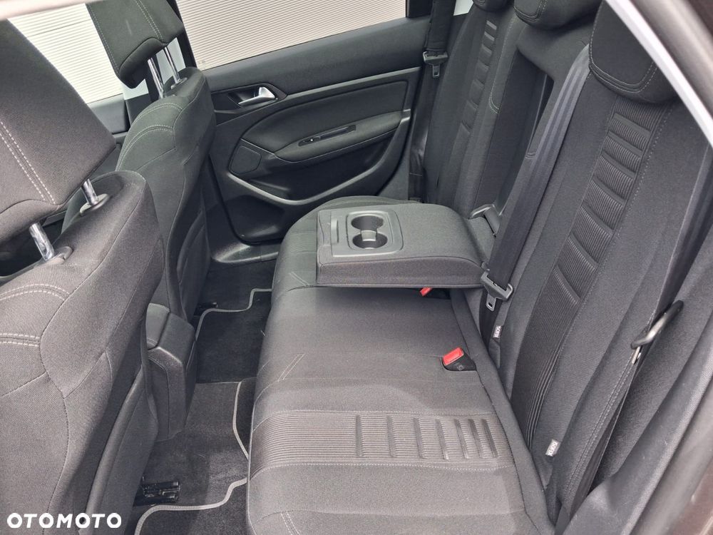Peugeot 308 155 THP Allure - 23