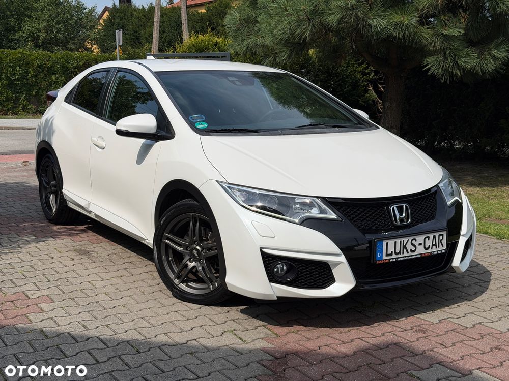 Honda Civic 1.8 i-VTEC Sport Black Edition - 11