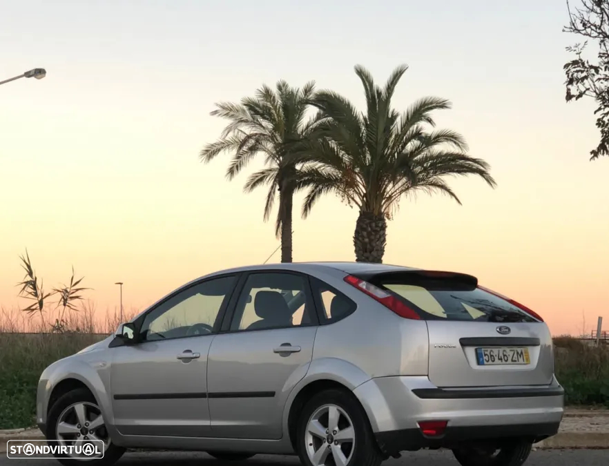 Ford Focus 1.4 Comfort - 10