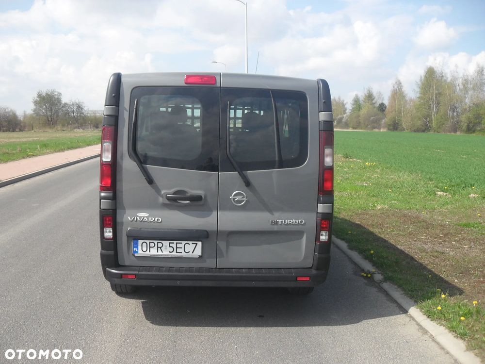 Opel Vivaro - 6