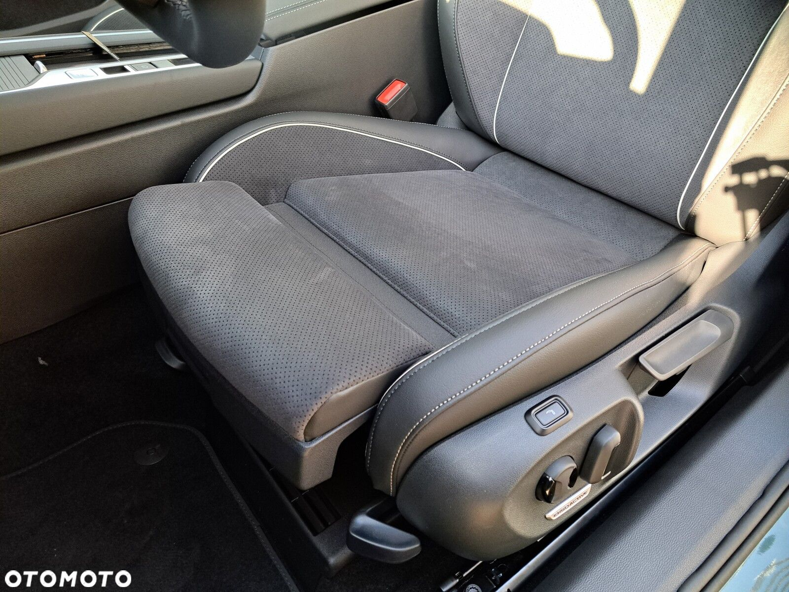 Volkswagen Passat - 20