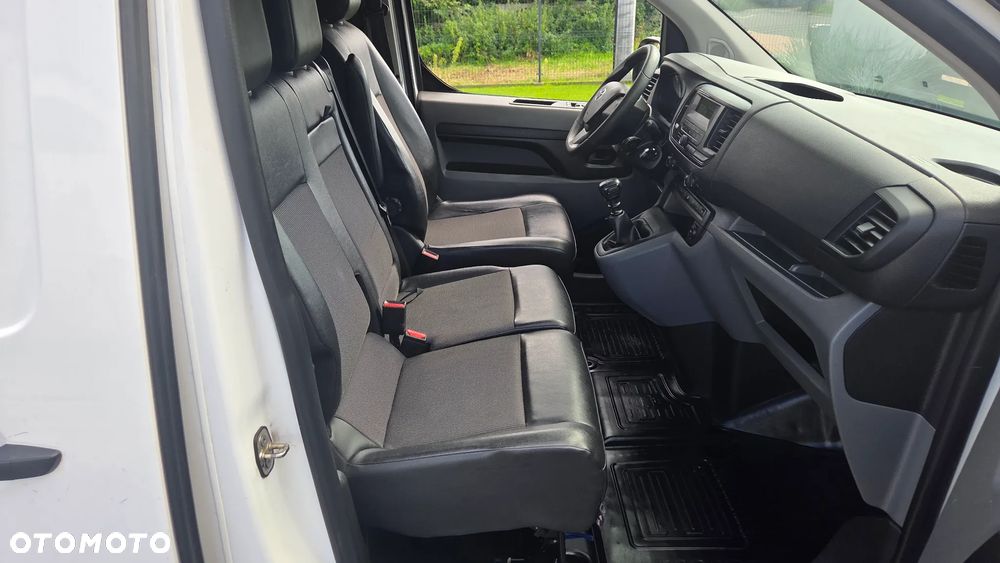Toyota PROACE - 16