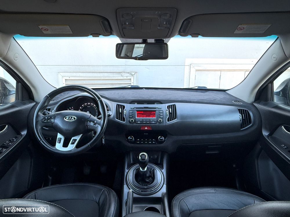 Kia Sportage 1.7 CRDi ISG LX - 18