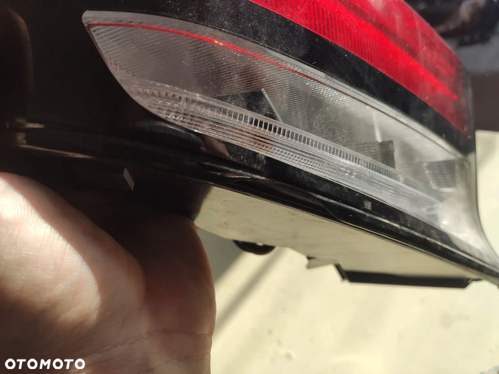 Lampa Lewy tył Nissan Leaf II 26555-5sh1a - 4