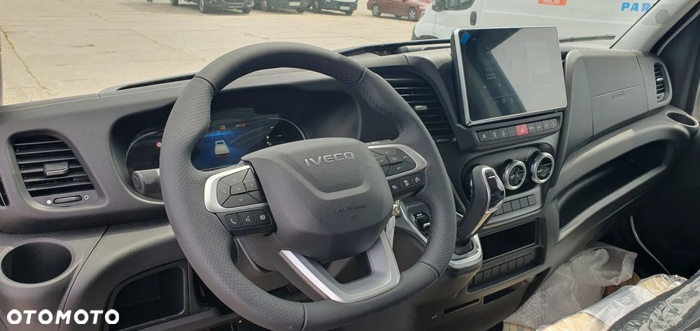Iveco 35S18A8 Automat - 10