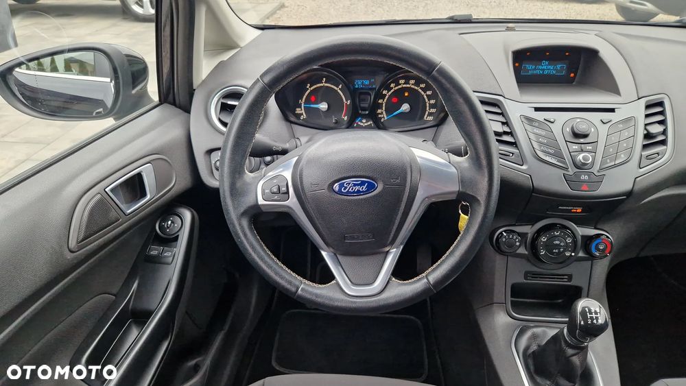 Ford Fiesta 1.5 TDCi Titanium - 11