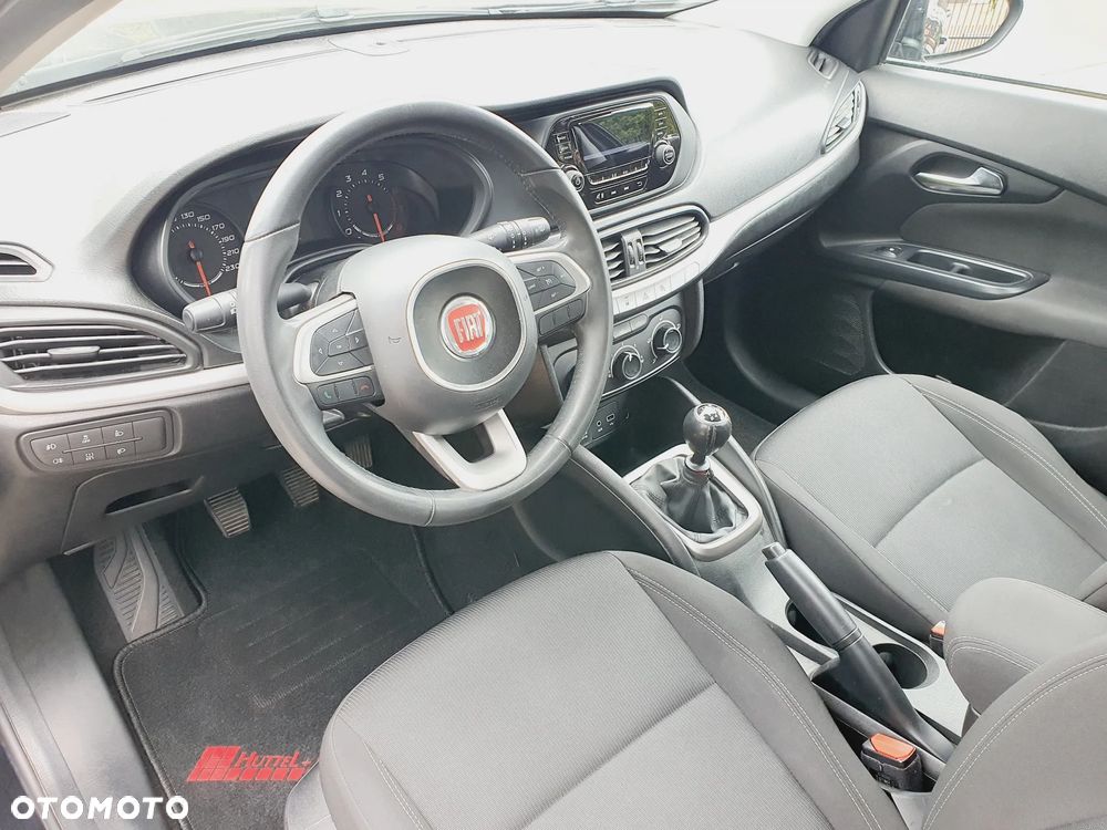 Fiat Tipo 1.4 16V More - 27