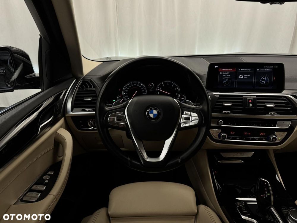 BMW X3 xDrive30i GPF Luxury Line - 22