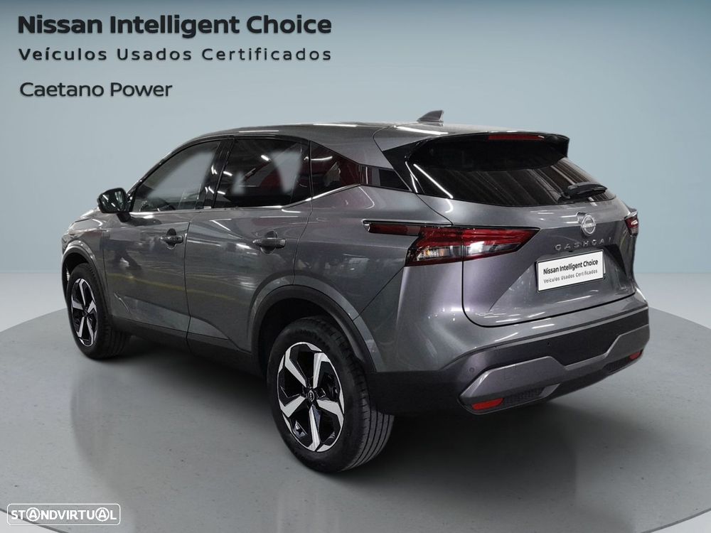 Nissan Qashqai 1.3 DIG-T N-Connecta LED — fotografia 6