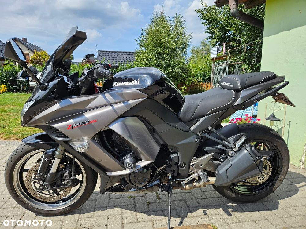 Kawasaki Ninja 1000 SX - 10