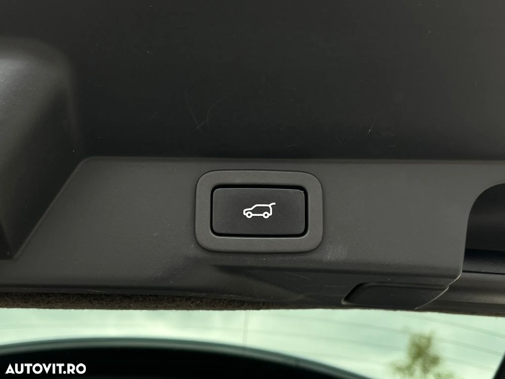 Land Rover Range Rover Sport - 32