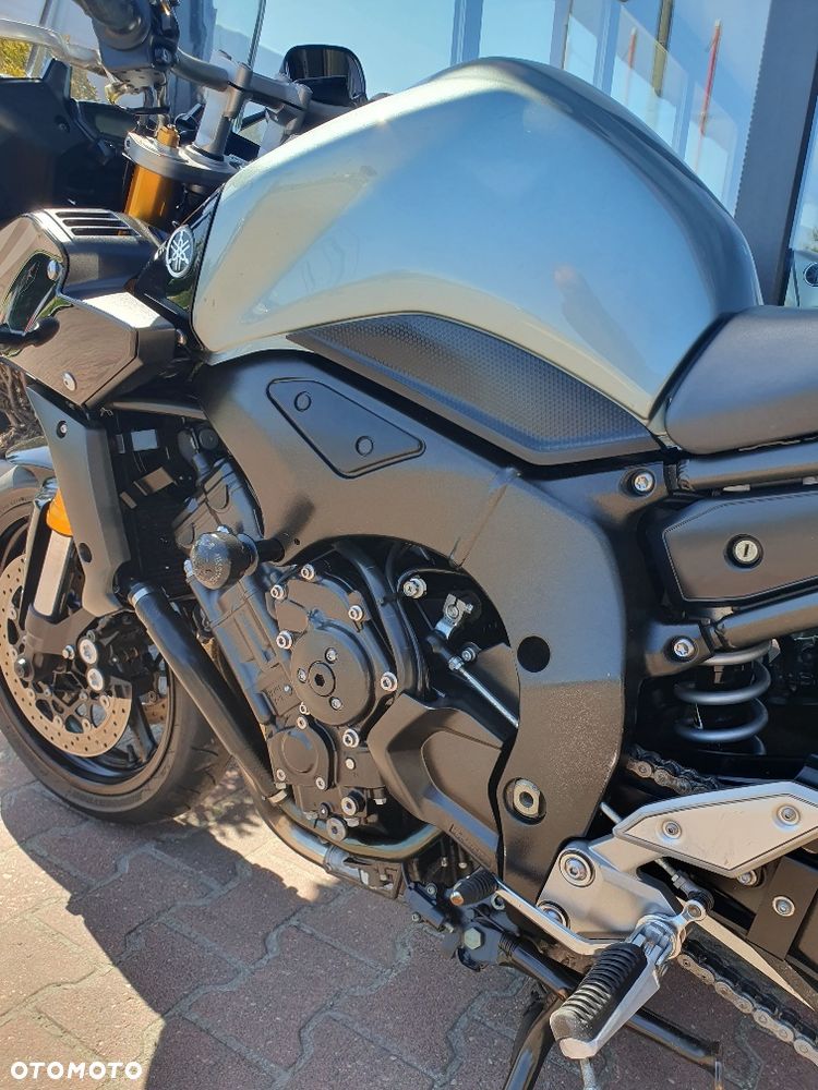 Yamaha FZ - 14