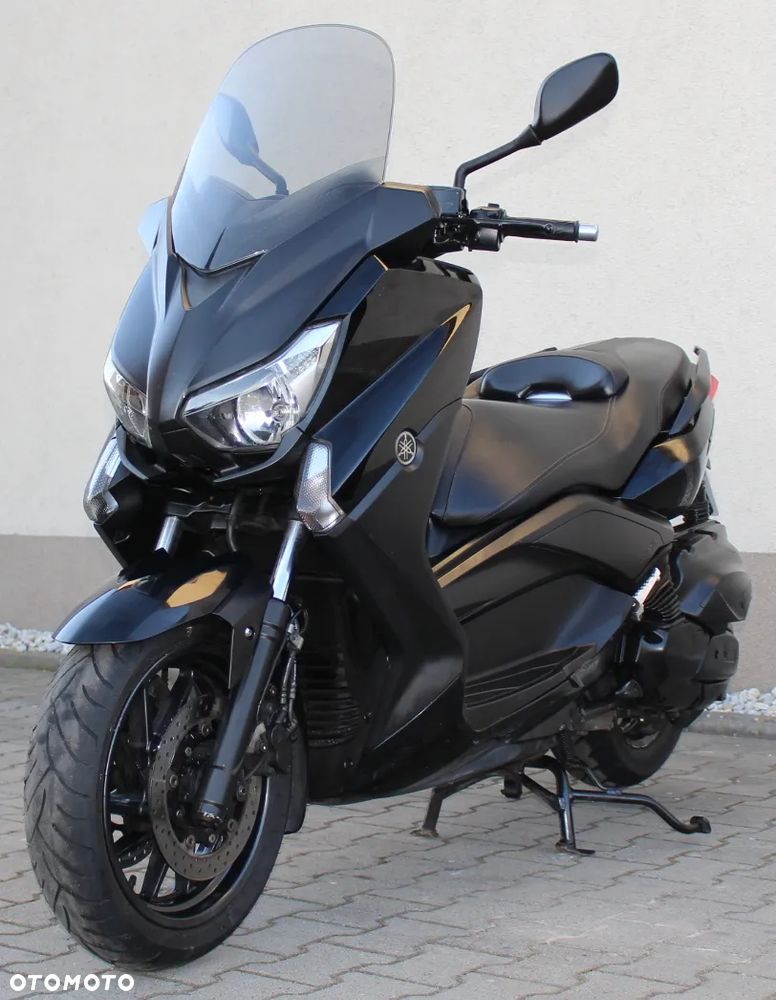 Yamaha X-max - 4