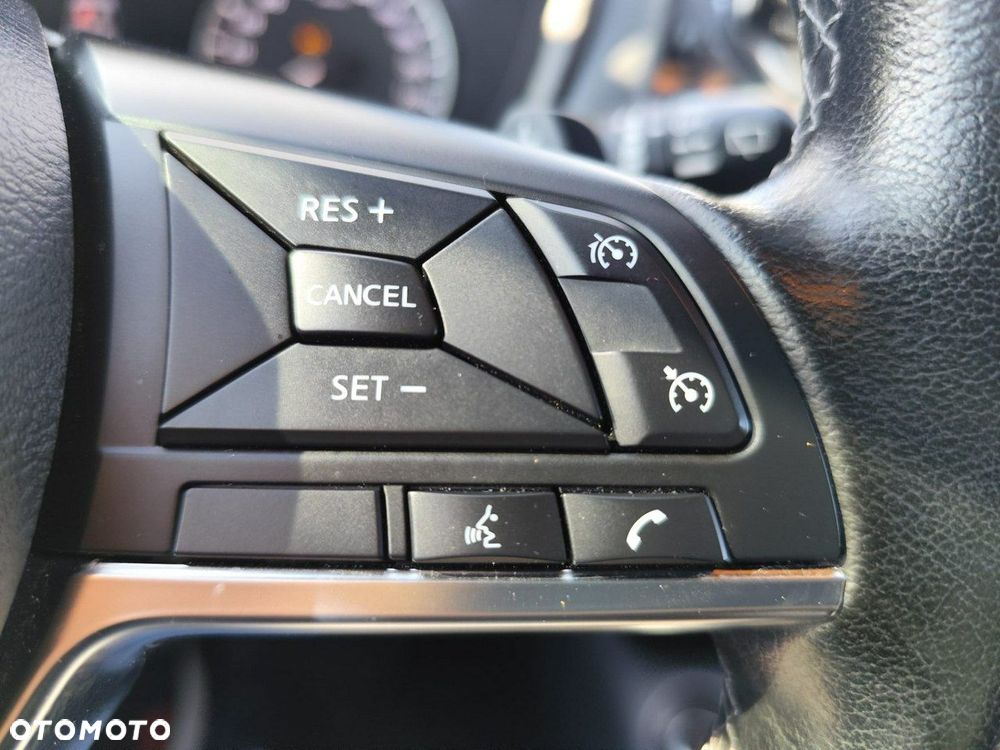 Nissan Juke 1.0 DIG-T N-Connecta DCT - 18