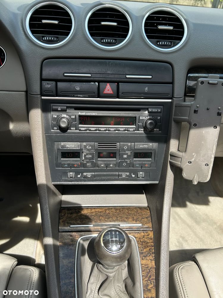 Audi A4 Cabrio 1.8 T - 7