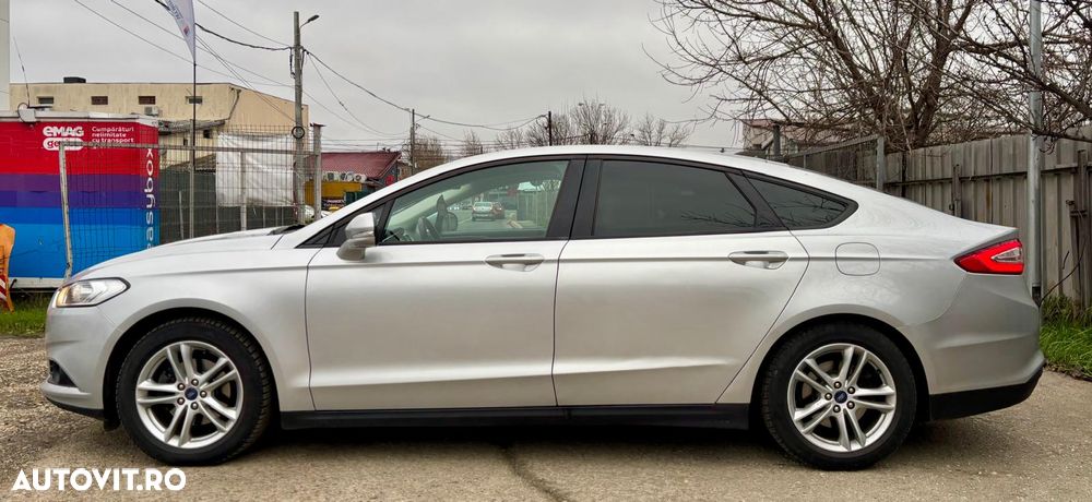 Ford Mondeo 2.0 TDCi Aut. Trend - 6