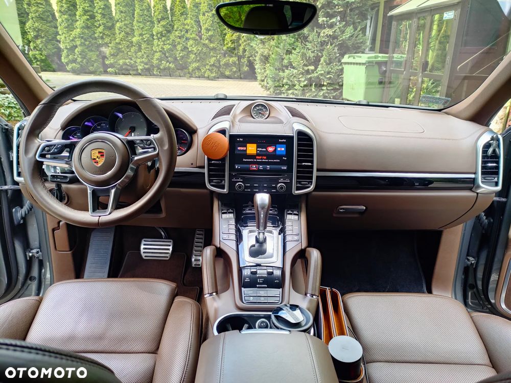 Porsche Cayenne S Diesel - 10