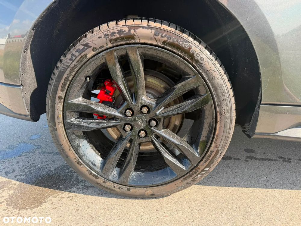 Ford Edge - 17