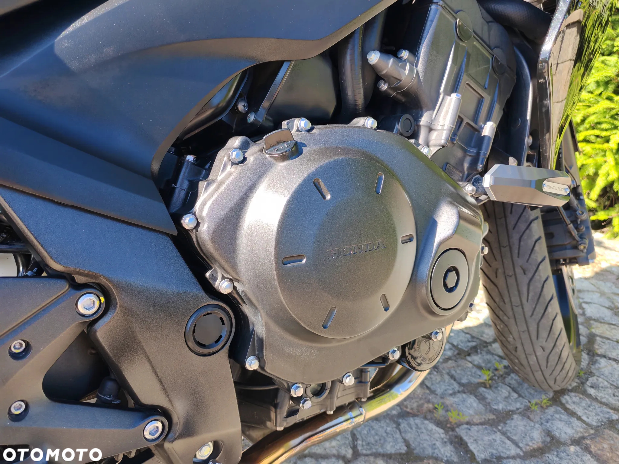 Honda CBF - 14