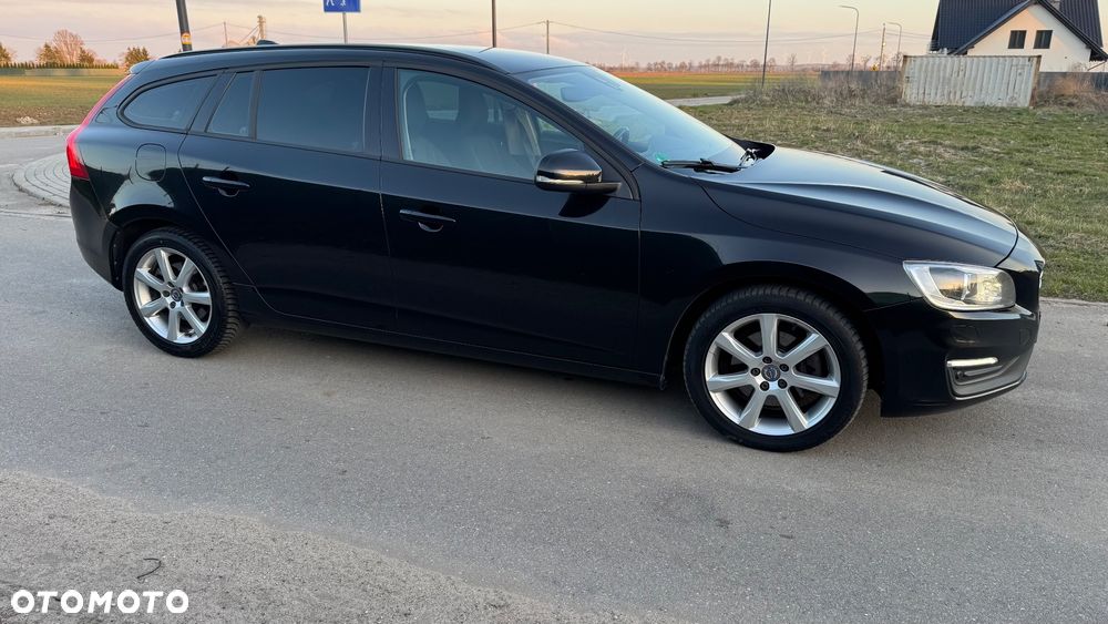 Volvo V60 D3 Linje Business - 8