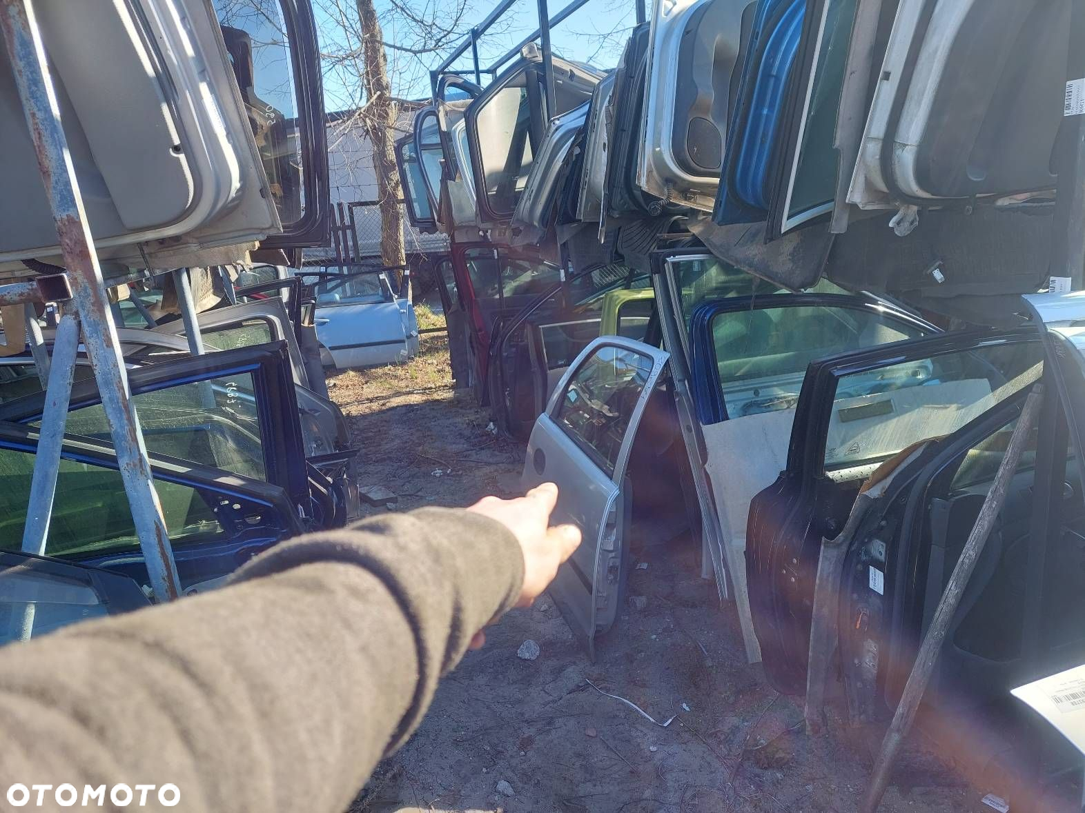 DRZWI KOMPLETNE PRAWY TYŁ OPEL CORSA C 5D Z157 - 5