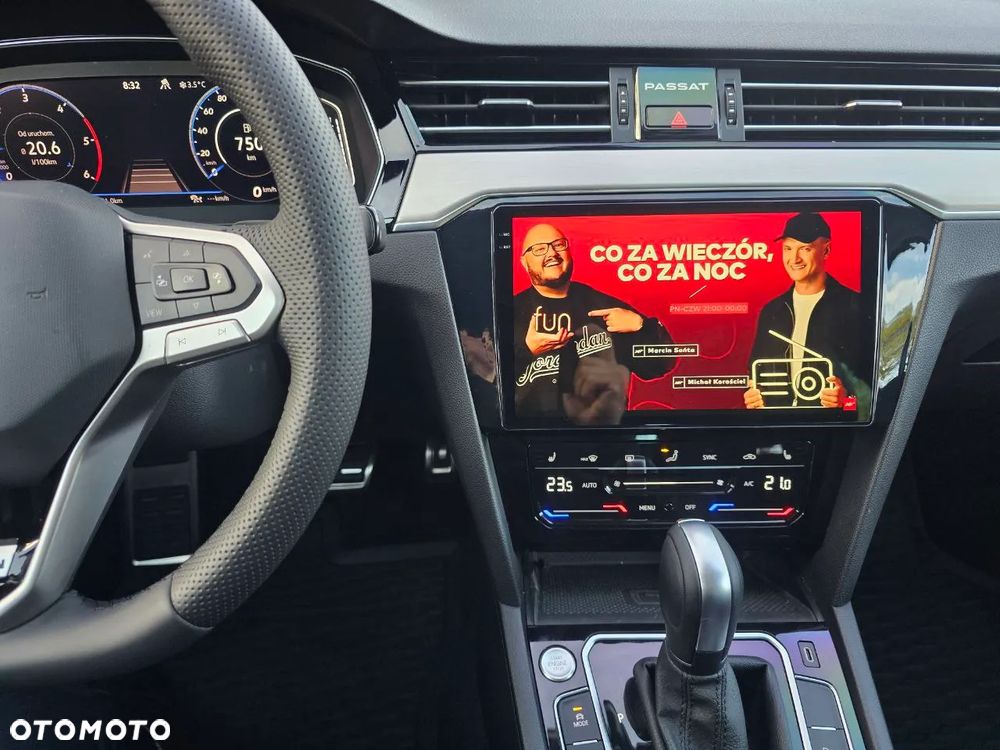 Volkswagen Passat 2.0 TDI 4Mot Elegance DSG - 33