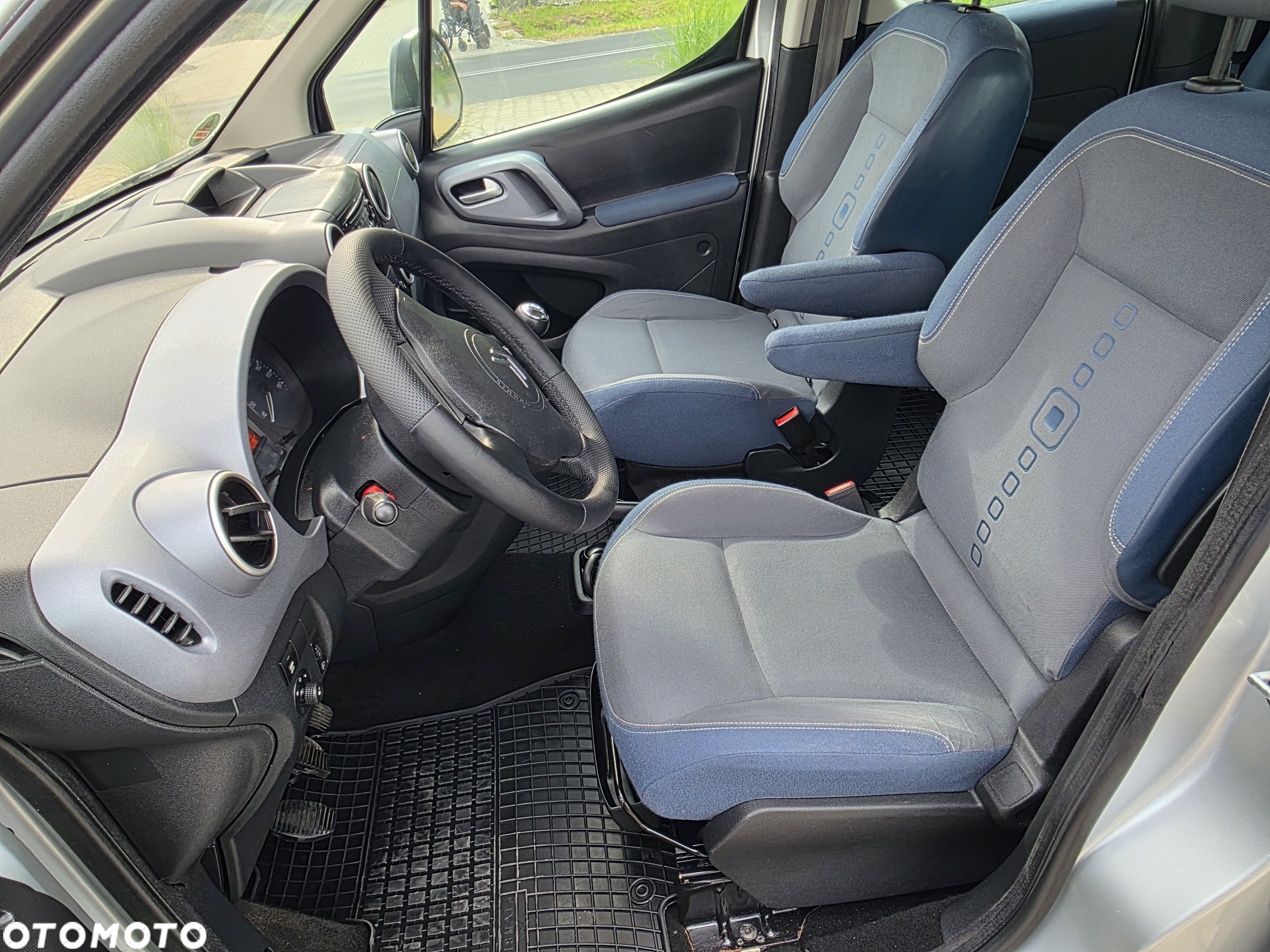 Citroën Berlingo II 1.6 HDi Multispace - 13