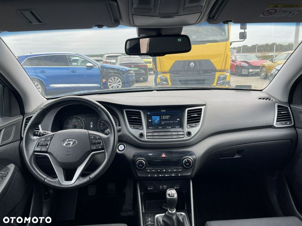 Hyundai Tucson 2.0 CRDI Comfort 4WD - 9
