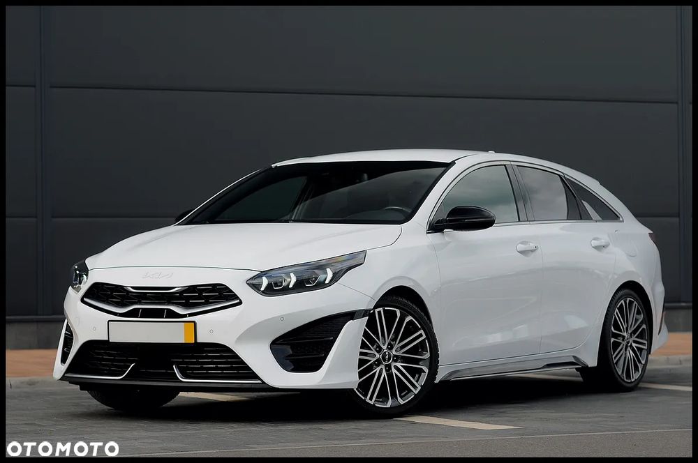 Kia ProCeed 1.5 T-GDI DCT7 OPF GT LINE - 4