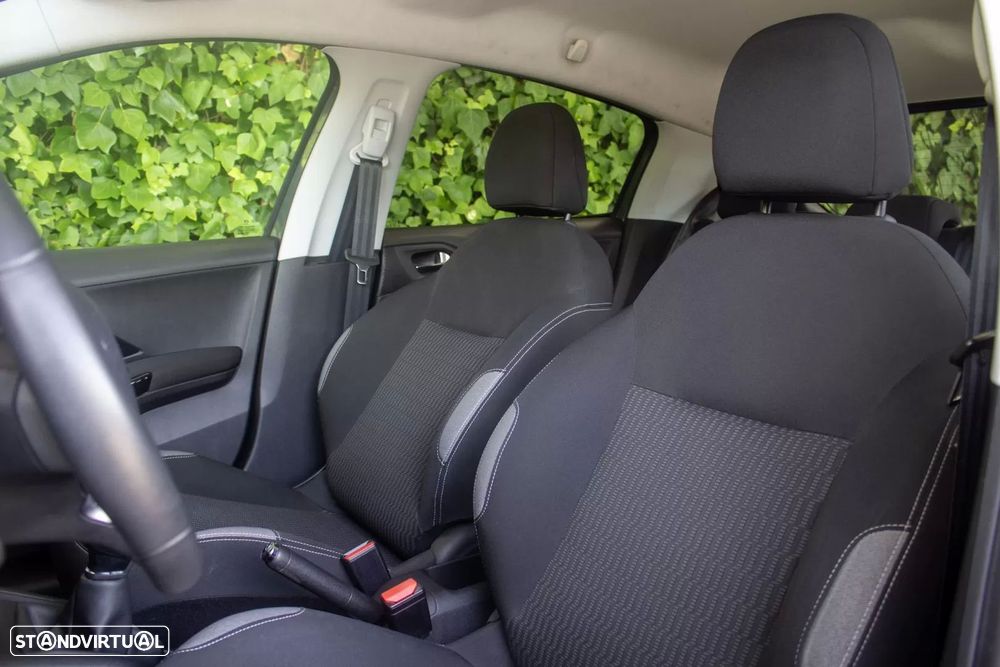 Peugeot 208 1.4 HDi Active - 13