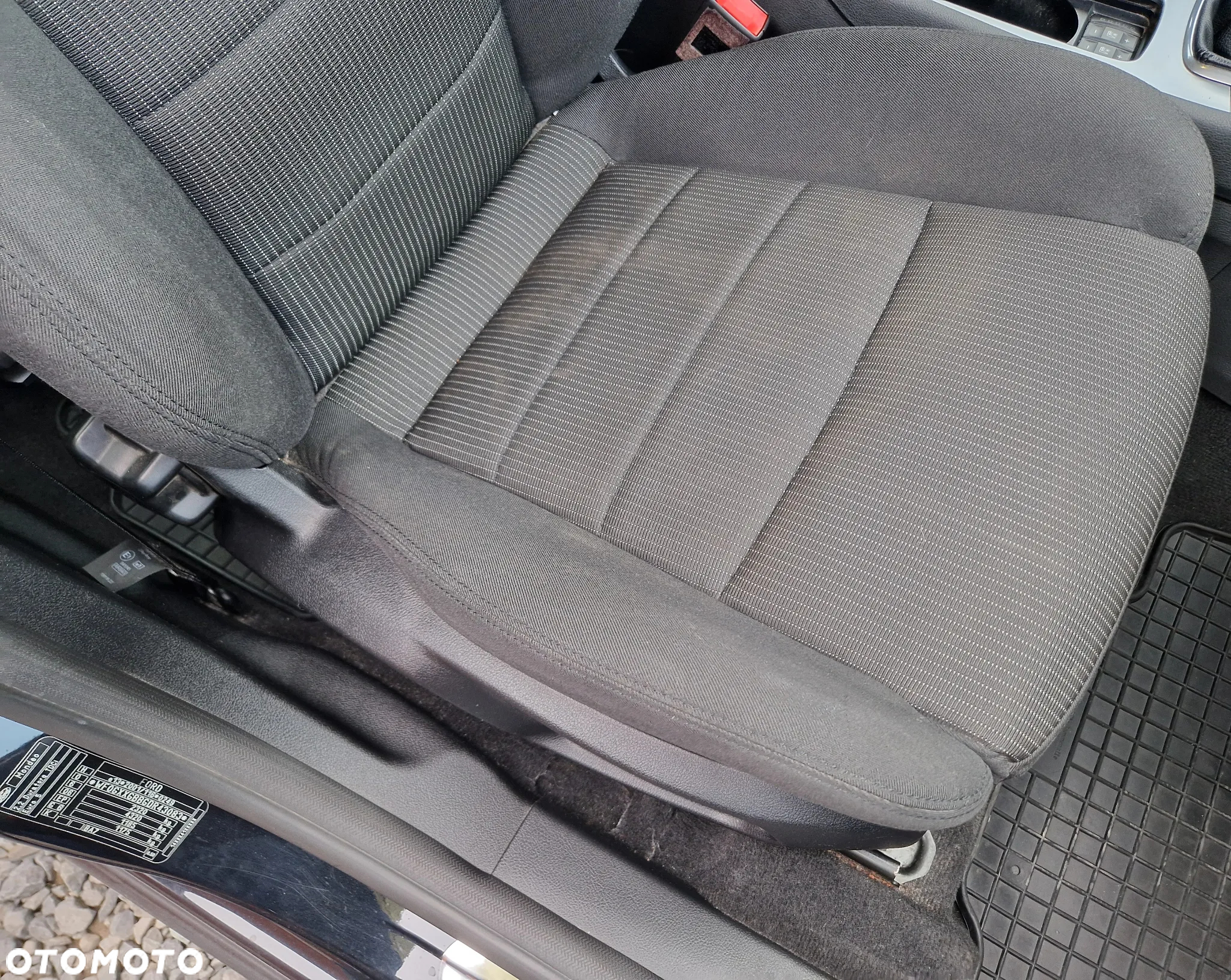 Ford Mondeo 2.2 TDCi Business Edition - 32