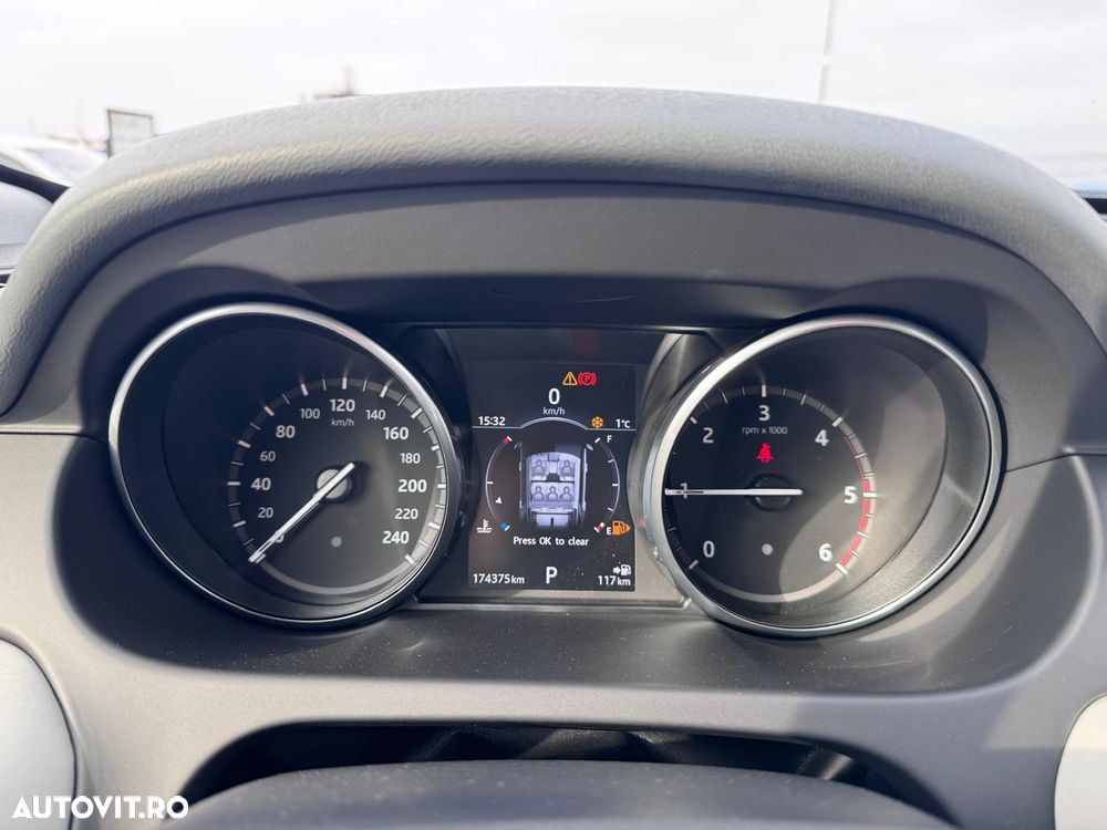 Land Rover Discovery Sport 2.0 l TD4 HSE Aut. - 21