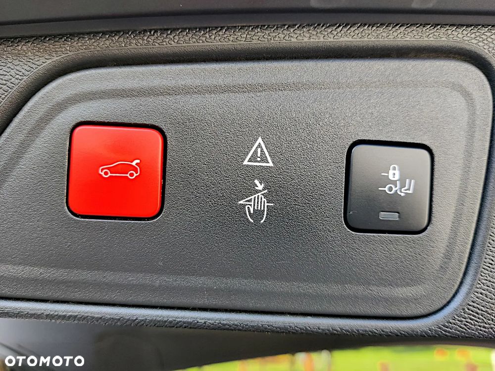 Peugeot 3008 BlueHDi 180 Stop & Start EAT8 GT - 30