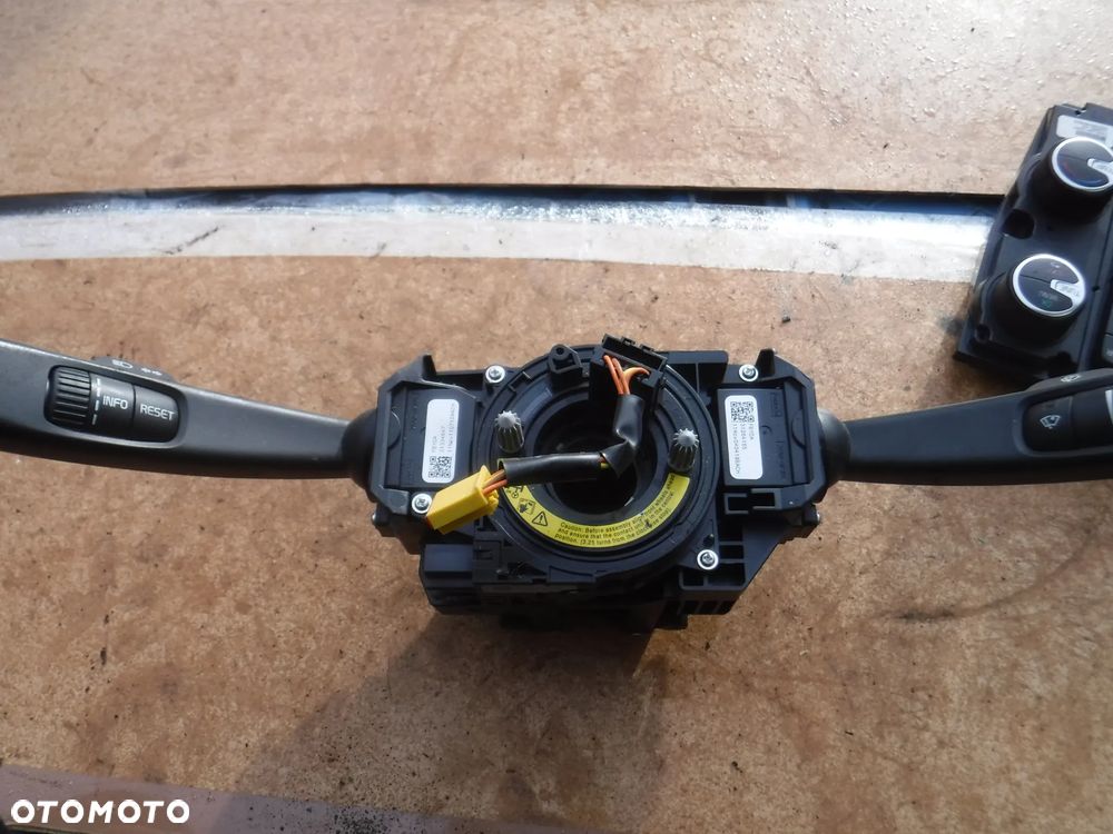 Volvo S60 II V60 wlacznik przelacznik zespolony tasma 31334640 31334647 31264165 31343218 - 1